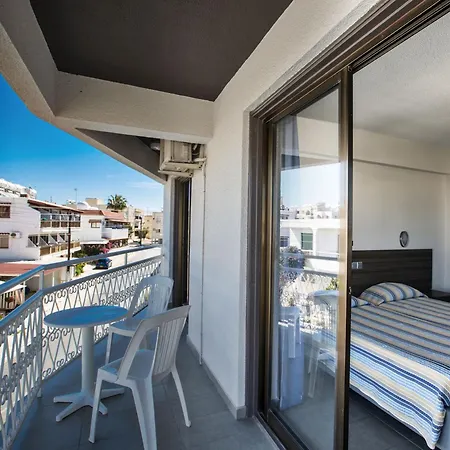 Zwei Mit Balkon Apartament *
